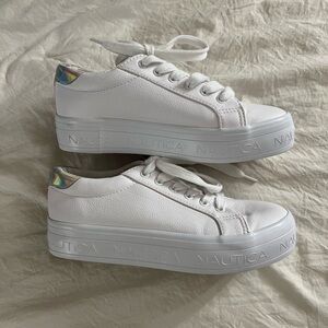 Nautica Women's White/ iridescent Sneakers